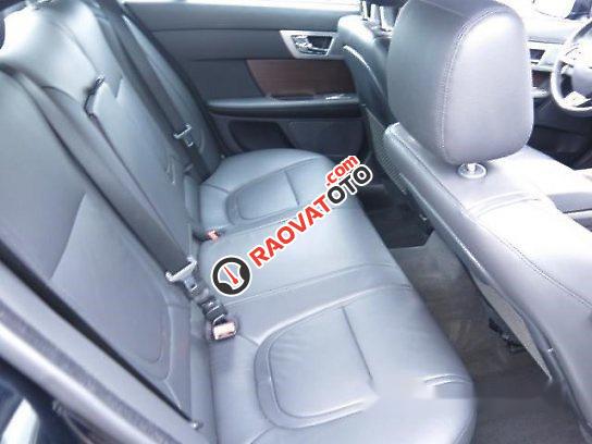 Cần bán gấp Jaguar XF 2014, màu đen, xe nhập số tự động-5