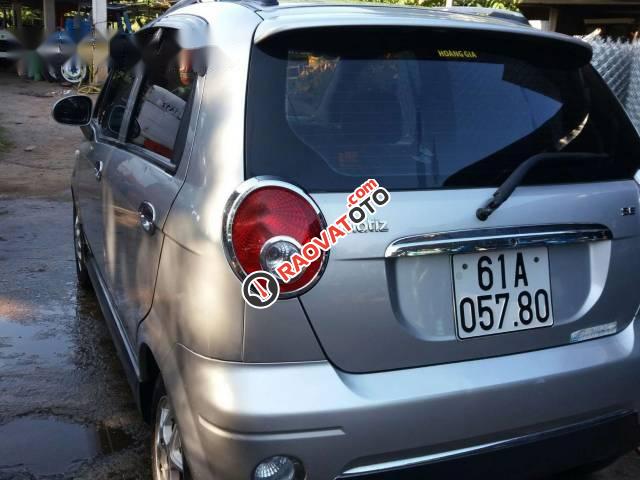 Cần bán lại xe Daewoo Matiz AT đời 2007, màu bạc-0