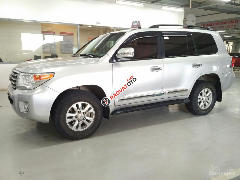 Toyota Land Cruiser 2017 màu bạc - Nhập khẩu Nhật Bản - Hỗ trợ lên đời xe mới, hotline: 0973.306.136-17