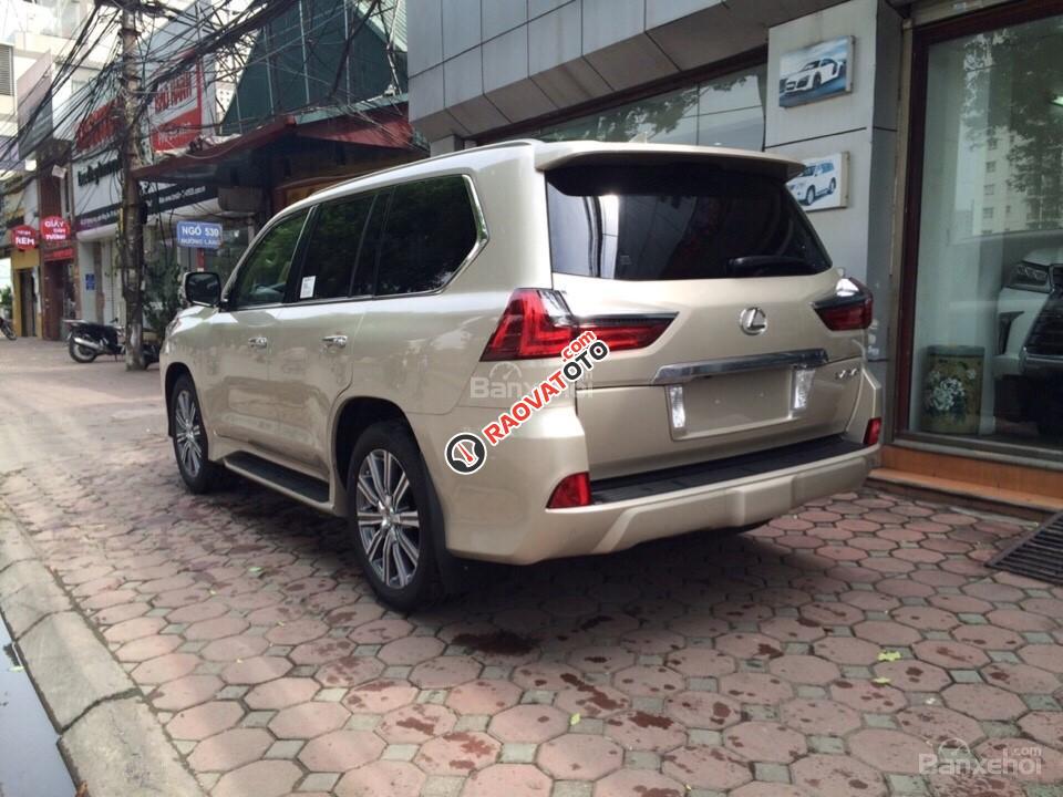 Bán Lexus LX570 2016 nhập Mỹ, màu ghi vàng, xe giao ngay-2