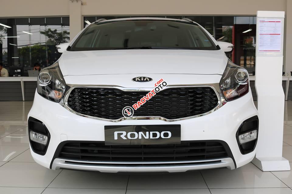 Kia Gò Vấp - Bán Kia Rondo, có xe sẵn, giao xe ngay nhanh gọn - LH: 0901 078 222 - Quang-0