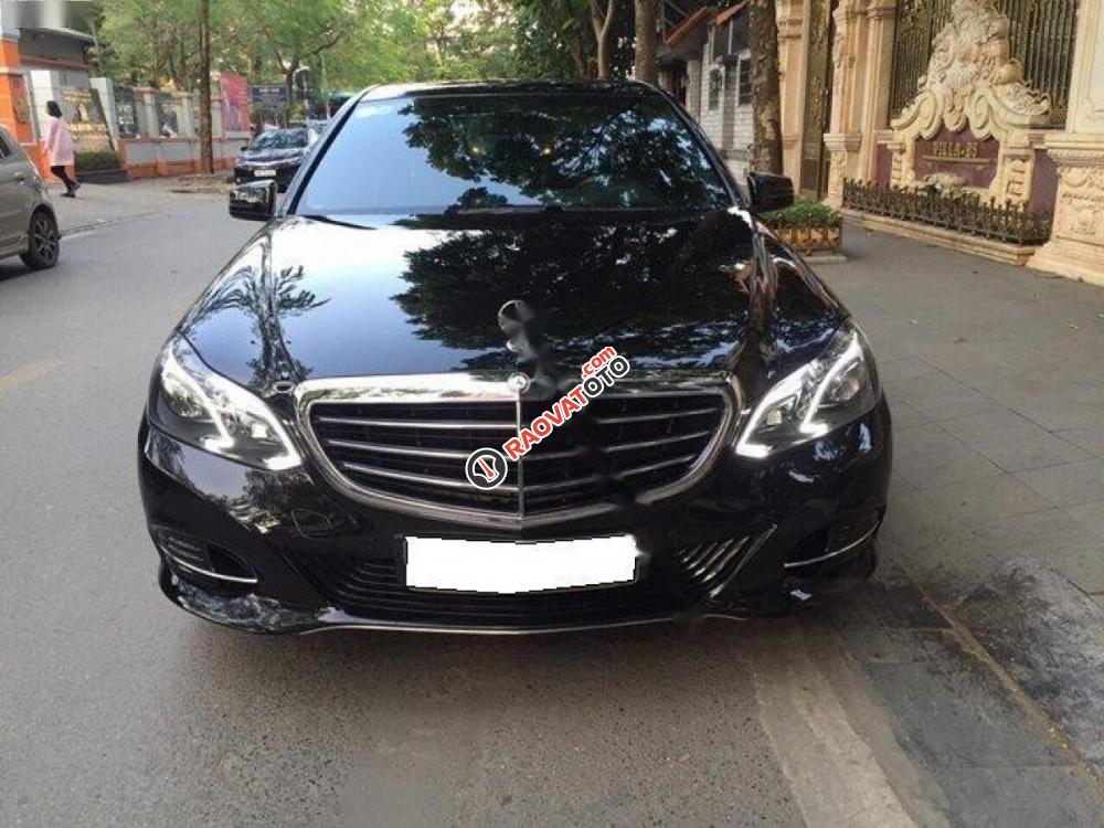 Bán ô tô Mercedes E200 đời 2016, màu đen-1