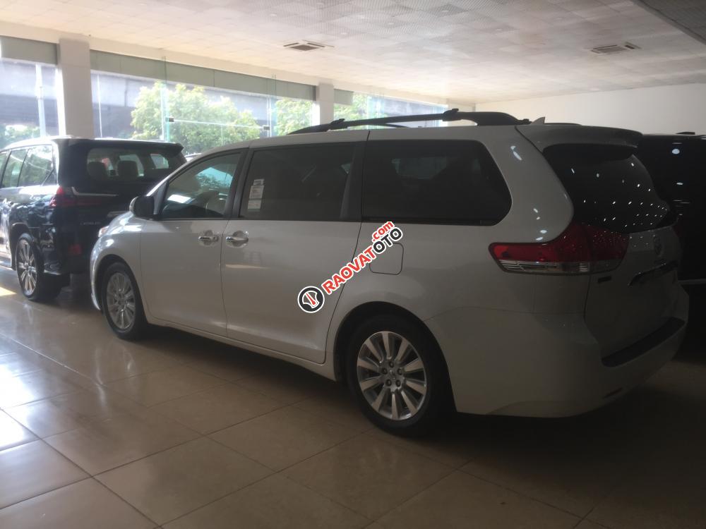 Bán Toyota Sienna Limited sản xuất 2013 đã qua sử dụng-8