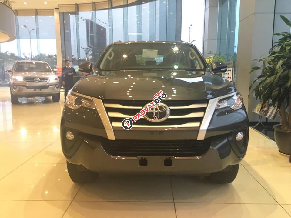 Toyota Mỹ Đình, bán Fortuner máy dầu 2017, xe nhập 100%, khuyến mãi cực sâu, LH ngay: 0976112268-0