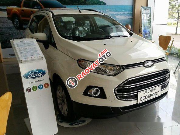 Bán Ford EcoSport Titanium đời 2017, màu trắng-1