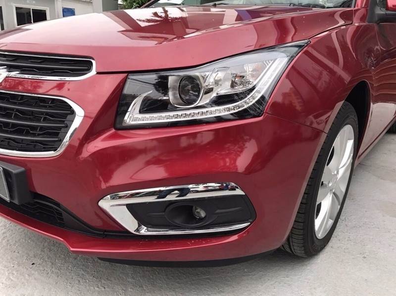 Bán xe Chevrolet Cruze đời 2017, màu đỏ, nhập khẩu nguyên chiếc, giá chỉ 699 triệu-3