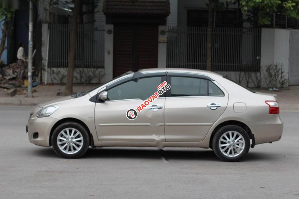 Cần bán lại xe Toyota Vios 2010, số sàn-1