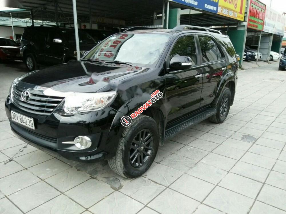 Bán ô tô Toyota Fortuner V đời 2015, màu đen, xe gia đình-7