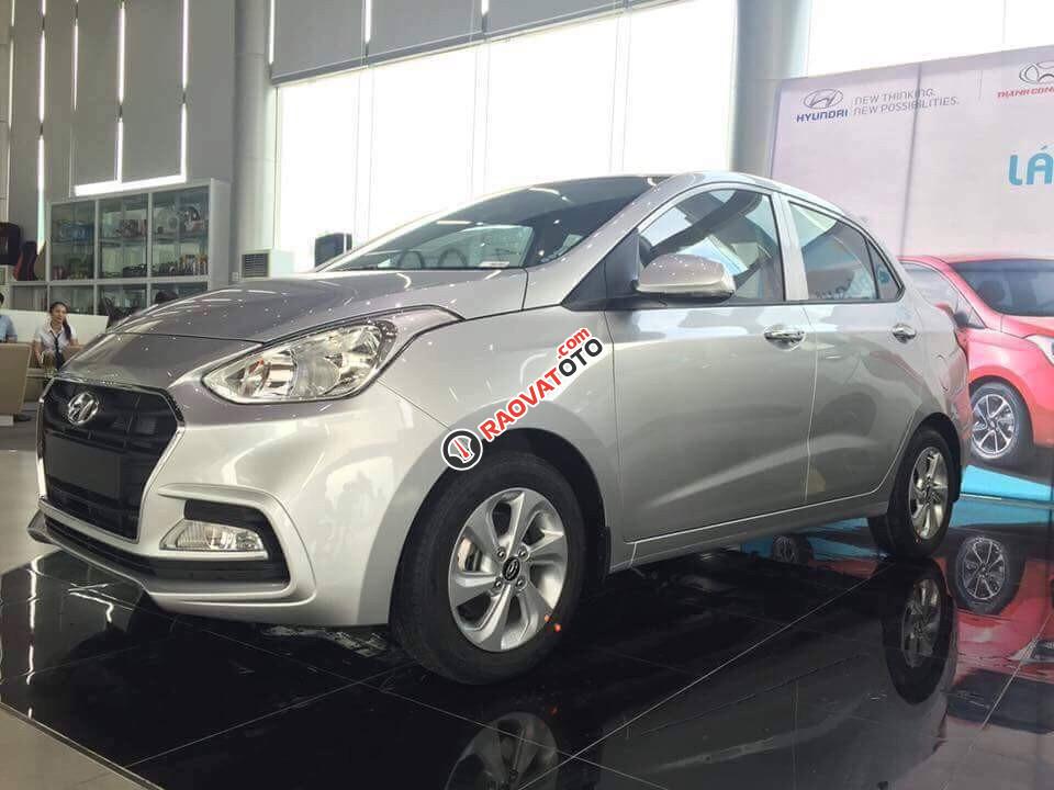 Hyundai Grand i10 bản 1.0 MT, màu bạc, xe mới 100%, giao xe ngay, chỉ cần 80 triệu lấy xe ngay, LH Hương: 0902.608.293-4