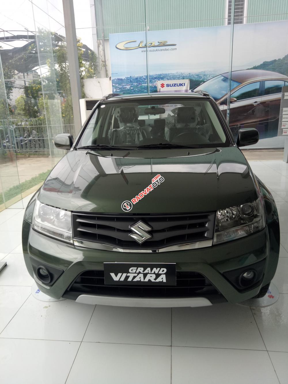 Cần bán Suzuki Grand Vitara 2017, khuyến mại 170 triệu, hỗ trợ ngân hàng, xe giao ngay - LH: 0985.547.829-4