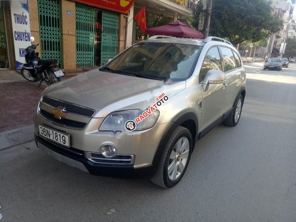 Cần bán xe Chevrolet Captiva LTZ Maxx 2.0 AT đời 2009, màu vàng chính chủ, giá chỉ 445 triệu-6