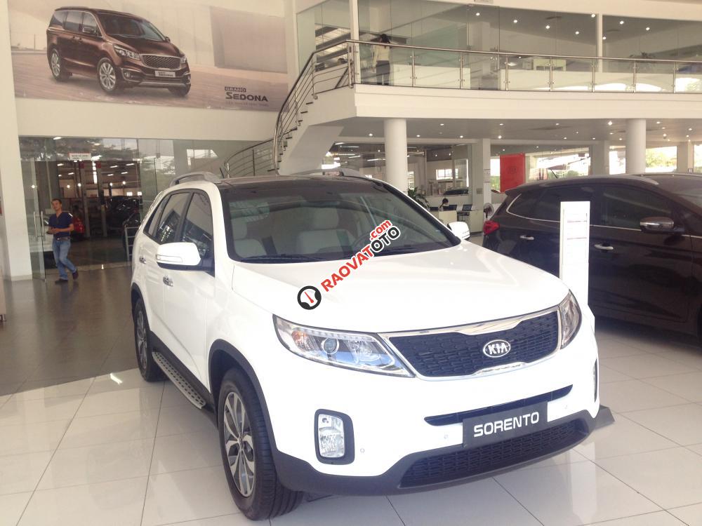 Bán xe Kia Sorento đời 2017, màu trắng giá ưu đãi, hỗ trợ trả góp 80%, Lh 0931523793-3