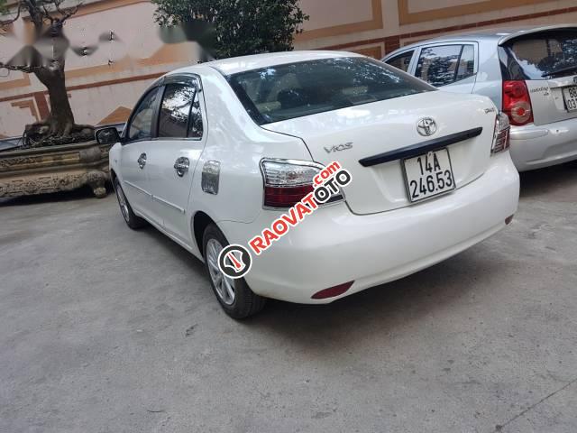 Cần bán gấp Toyota Vios MT đời 2009, màu trắng-4