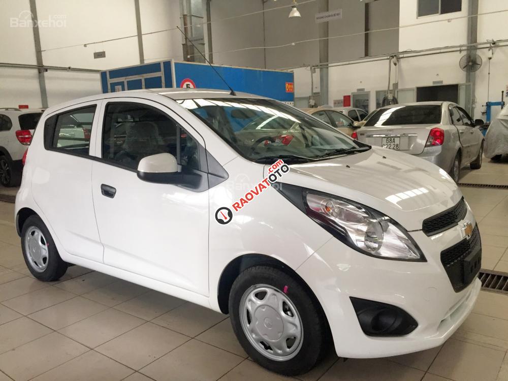 Chevrolet Spark Van 2 chỗ - Dáng xe giống 5 chỗ - chở được 300kg hàng hóa. LH: 0944.480.460 để mua xe giá tốt-0