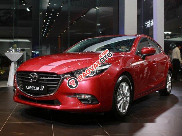 Cần bán xe Mazda 3 Facelift đời 2017, màu đỏ-1