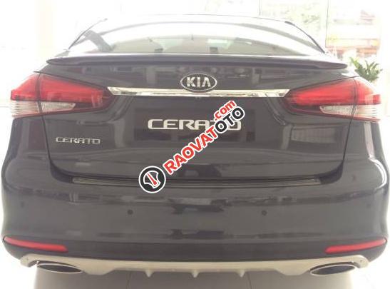 Cần bán xe Kia Cerato 1.6 AT sản xuất 2017, màu đen, giá chỉ 611 triệu-2