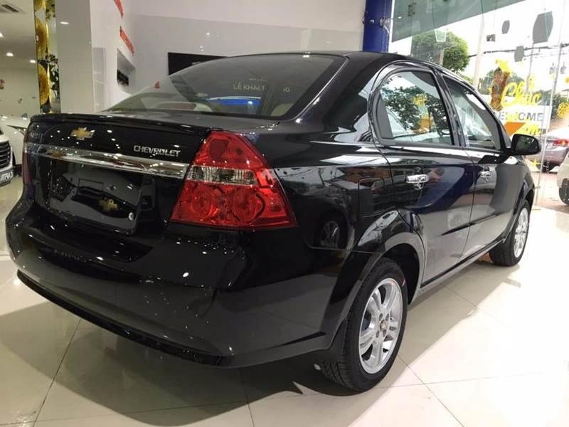 Bán Chevrolet Aveo đời 2017, màu đen, nhập khẩu chính hãng-4