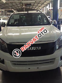 Cần bán Isuzu Dmax LS 2.5L 4x4 MT đời 2017, màu trắng-0