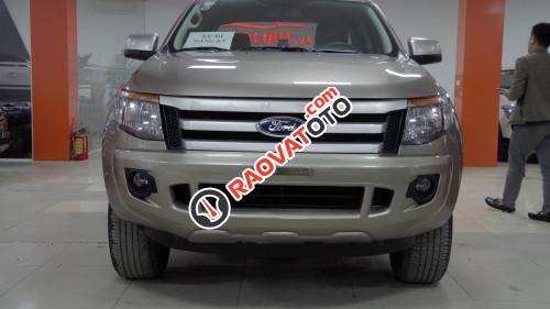 Cần bán gấp Ford Ranger 2.2 AT đời 2015-0