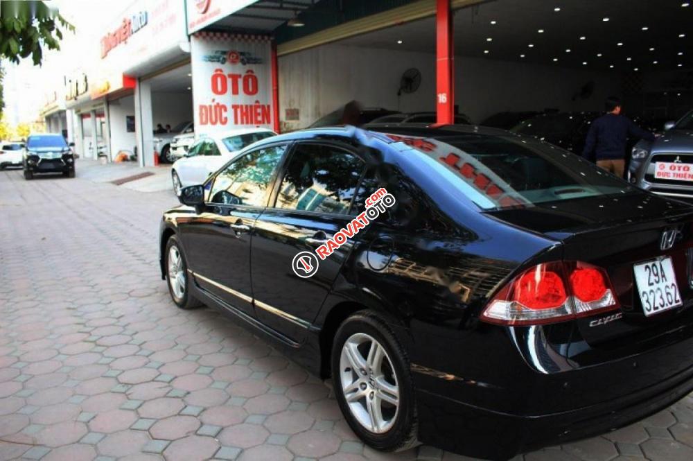 Cần bán xe Honda Civic 2.0 AT đời 2011, màu đen số tự động, giá 475tr-5