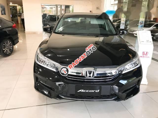 Bán xe Honda Accord đời 2017, màu đen-0