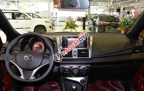 Bán xe Toyota Yaris đời 2017, màu trắng, giá 600tr-7