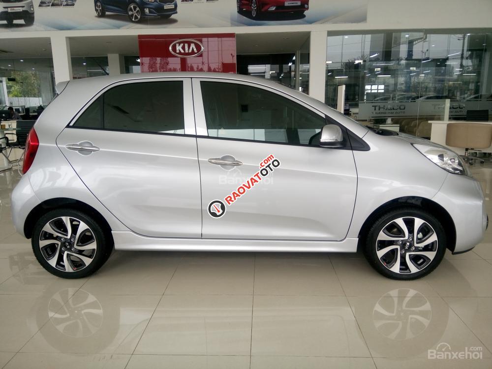 Kia Morning SIAT sản xuất 2017, màu bạc, hỗ trợ trả góp - LH 0989. 240 241-1