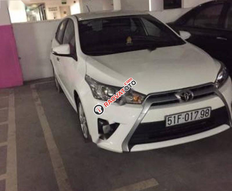 Cần bán lại xe Toyota Yaris 1.5G năm 2017, màu trắng, nhập khẩu nguyên chiếc-4