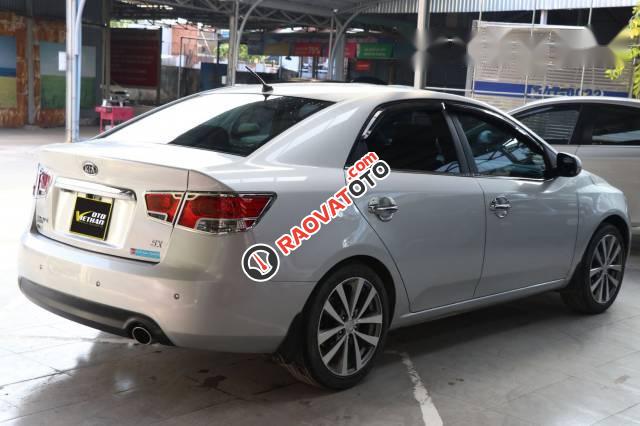 Cần bán lại xe Kia Forte SX 1.6MT đời 2012, màu bạc-1