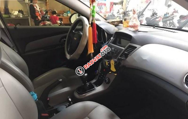 Cần bán xe Chevrolet Cruze LS 1.6 MT 2014, màu trắng -1