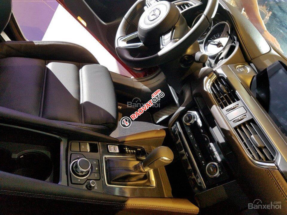 Cần bán Mazda 6 2.0 năm 2017, xe đẹp-2