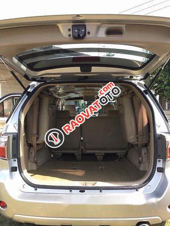 Bán Toyota Fortuner đời 2009, màu bạc  -5