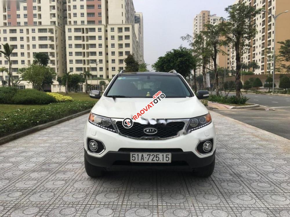 Cần bán xe Kia Sorento đời 2013, màu trắng còn mới, giá chỉ 690 triệu-0