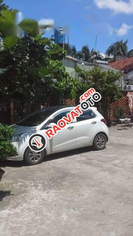 Cần bán gấp Hyundai Grand i10 đời 2015, màu trắng, giá chỉ 310 triệu-2