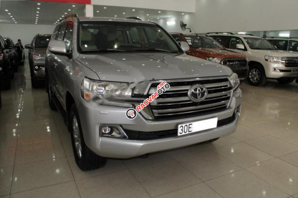 Xe Toyota Land Cruiser VX 4.6 V8 2016, màu bạc, nhập khẩu nguyên chiếc -0