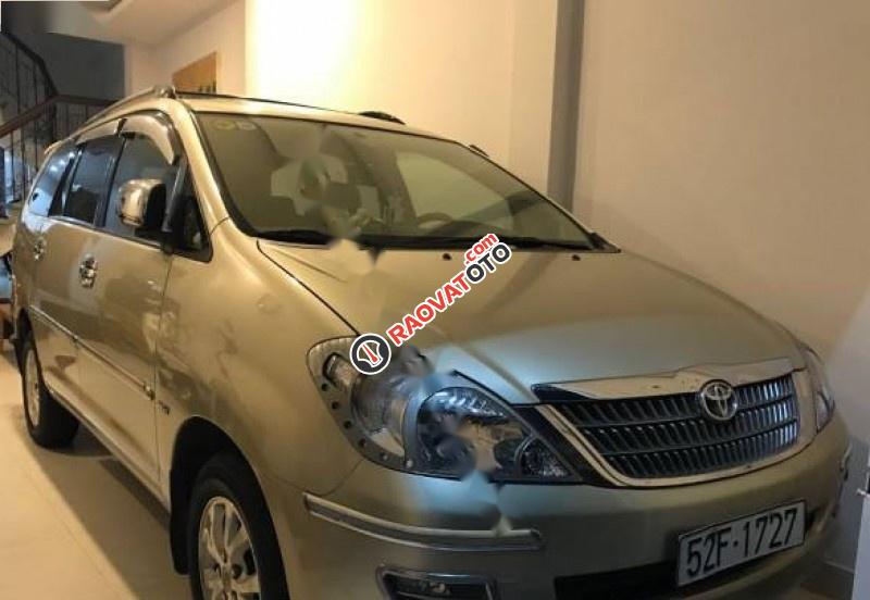 Bán Toyota Innova G đời 2007, màu bạc số sàn-1