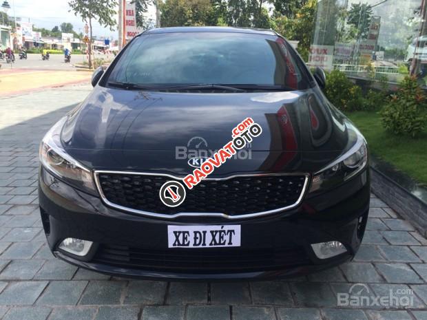 Bán Kia Cerato 1.6 AT đời 2017, màu đen-1