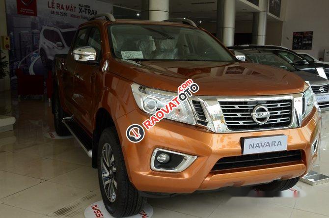 Bán xe Nissan Navara VL năm 2017, xe mới, giá bán 815 triệu-1