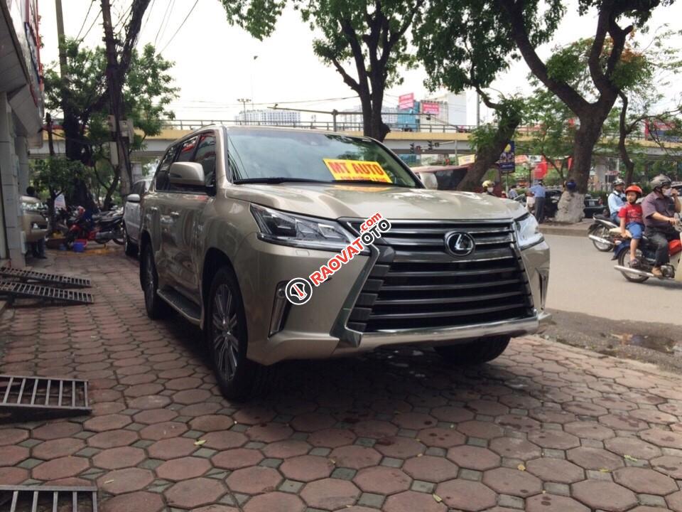 Bán xe Lexus LX 570 nhập Mỹ đời 2017, màu ghi vàng nội thất kem, mới 100%-3