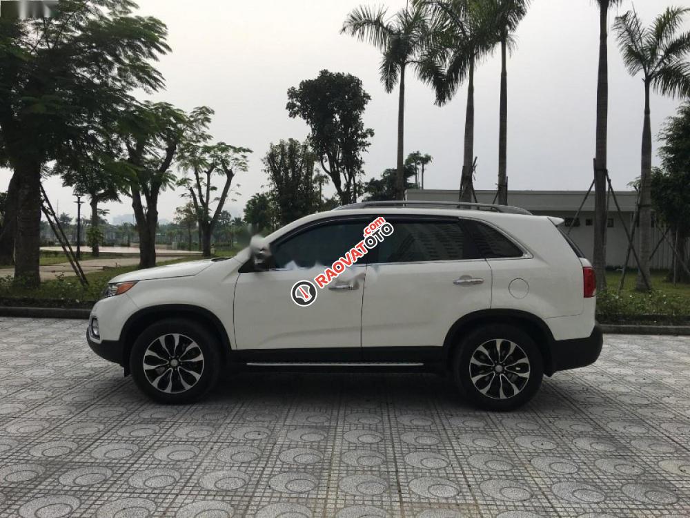 Cần bán xe Kia Sorento đời 2013, màu trắng còn mới, giá chỉ 690 triệu-5