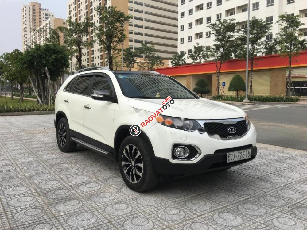 Cần bán xe Kia Sorento đời 2013, màu trắng còn mới, giá chỉ 690 triệu-2