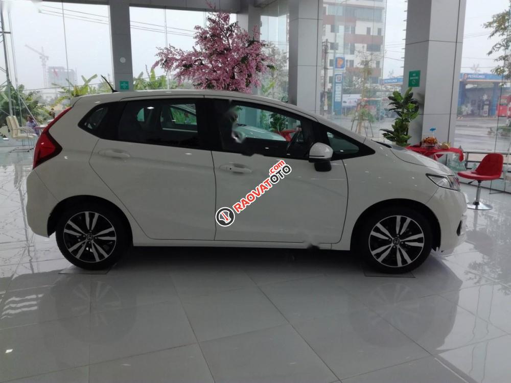 Bán ô tô Honda Jazz VX năm 2017, màu trắng, nhập khẩu-2