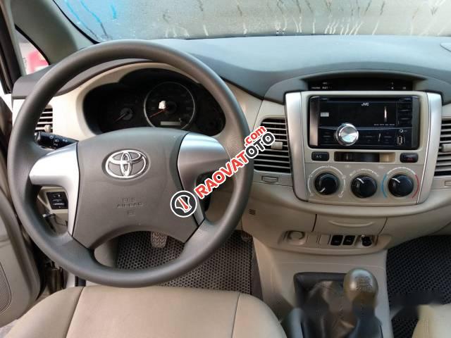 Bán Toyota Innova MT sản xuất 2015, 625 triệu-1