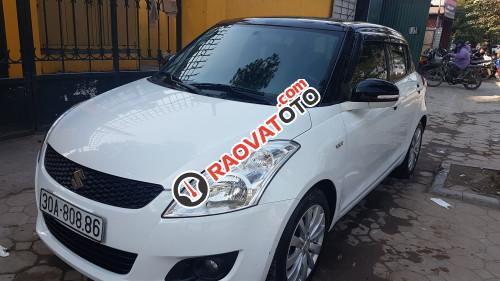 Cần bán Suzuki Swift 1.4 AT đời 2014, màu trắng chính chủ, 410 triệu-2