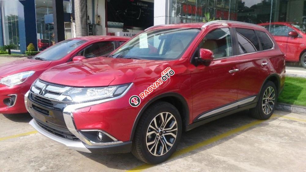 Bán ô tô Mitsubishi Outlander 2.0 STD sản xuất 2017, màu đỏ, nhập khẩu nguyên chiếc, giá 972tr-1