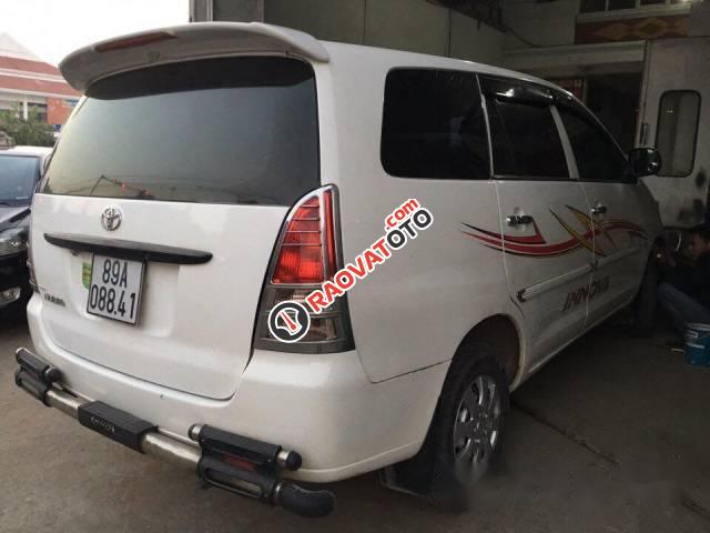 Cần bán Toyota Innova MT đời 2008, giá tốt-1