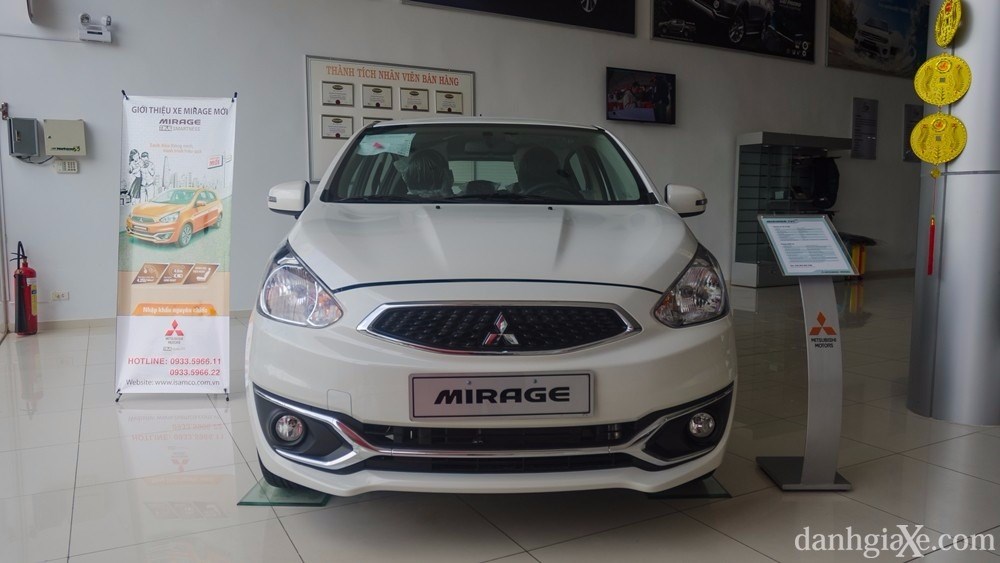 Bán xe Mitsubishi Mirage đời 2017, màu trắng, nhập khẩu chính hãng-4