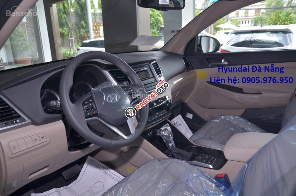 Bán xe Hyundai Tucson năm 2018, màu đen, nhập khẩu chính hãng, giá tốt, liên hệ chính hãng SĐT: 0905976950-3