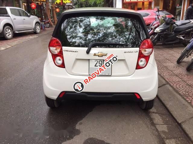 Cần bán xe Chevrolet Spark Van đời 2016, màu trắng đã đi 5300 km-2