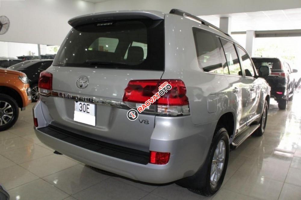 Xe Toyota Land Cruiser VX 4.6 V8 2016, màu bạc, nhập khẩu nguyên chiếc -5